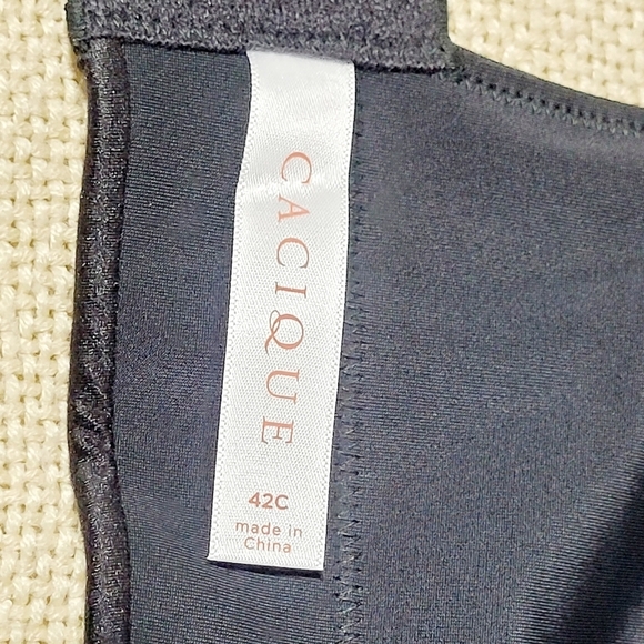 NWT Cacique Black Invisible Back Smoother Lightly Lined Full Coverage Bra (42C) - Picture 9 of 10